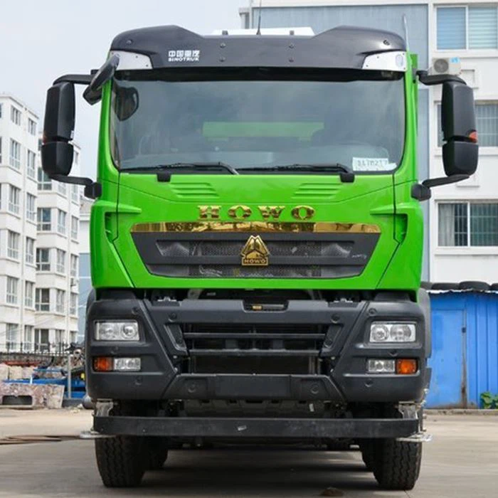 משאית מזבלה מסוג Howo 8x4