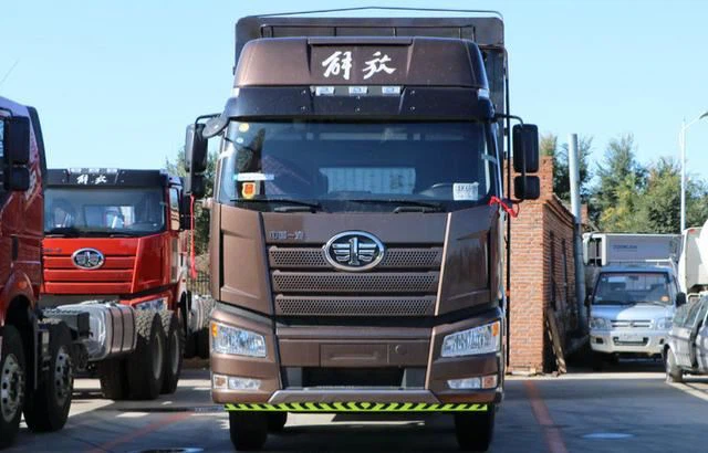 Used Jiefang j6p truck 6-cylinder diesel